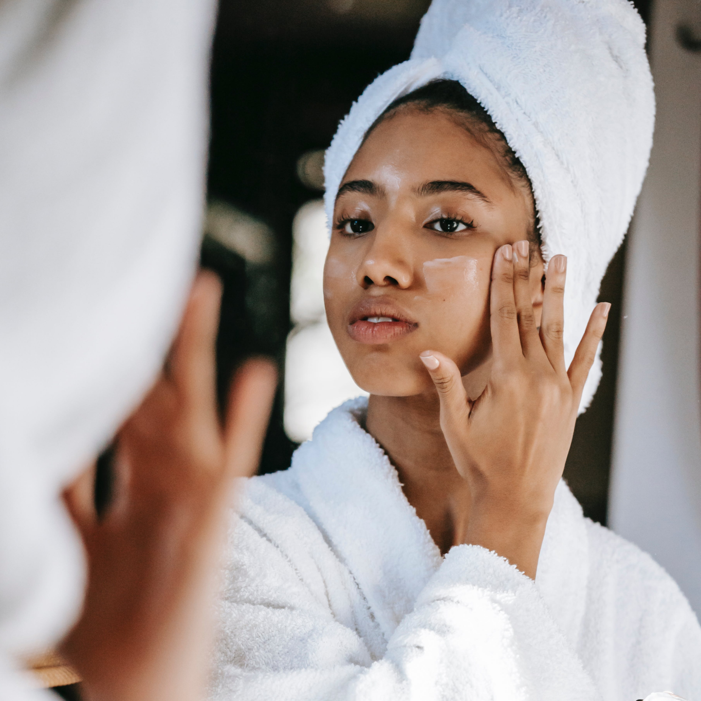 Skincare Goals: 10 Healthy Skin Habits